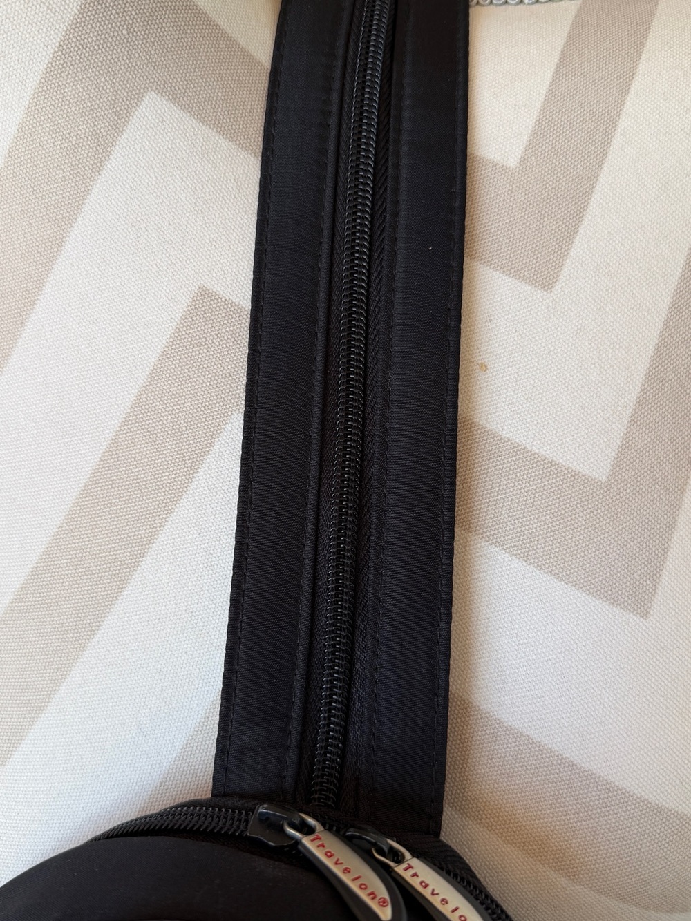 Travelon Black Anti-Theft Compact Backpack Sling - Picture 4 of 9